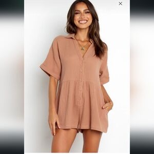Petal & Pup Mocha Winny Crinkle Cotton Oversized‎ Romper